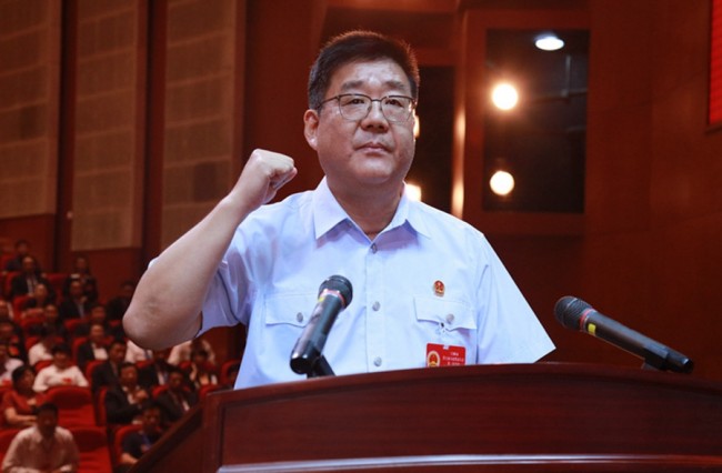 梁维同志当选三门峡市中级人民法院院长